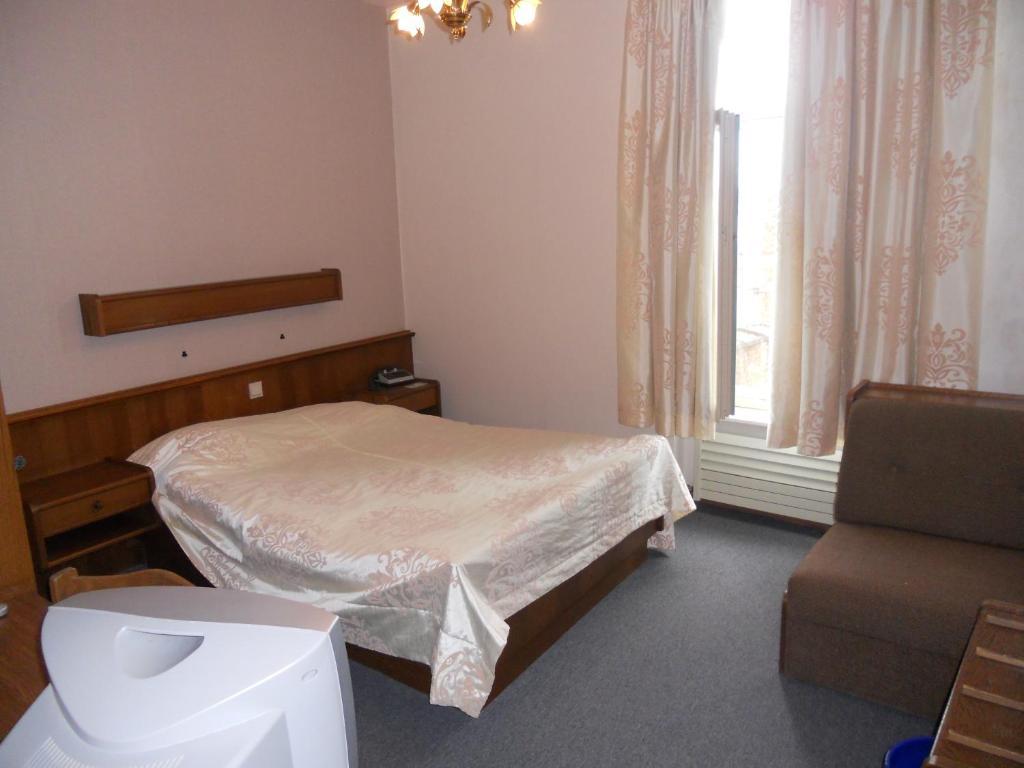 Hotel Ten Putte Gistel Habitación foto