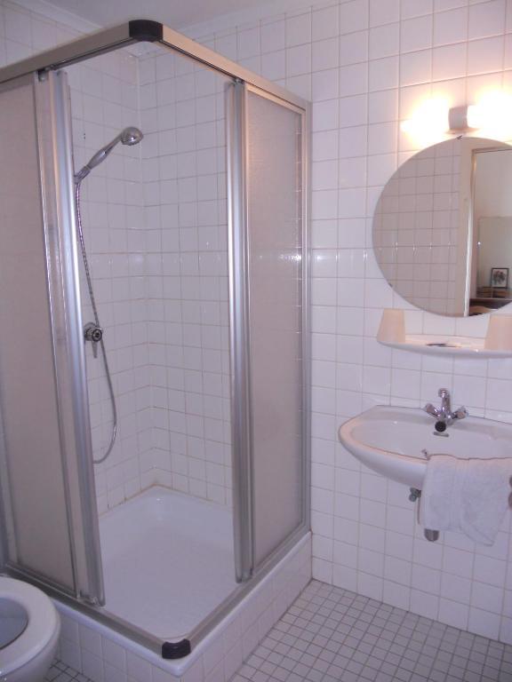 Hotel Ten Putte Gistel Habitación foto