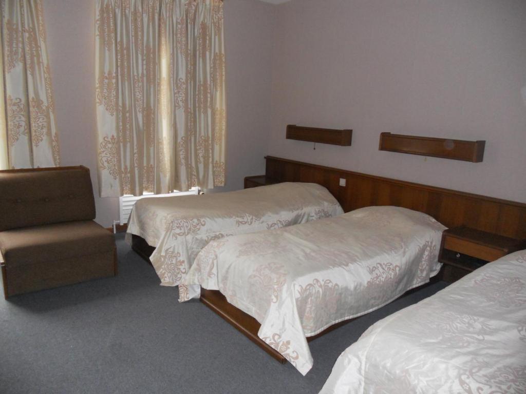 Hotel Ten Putte Gistel Habitación foto